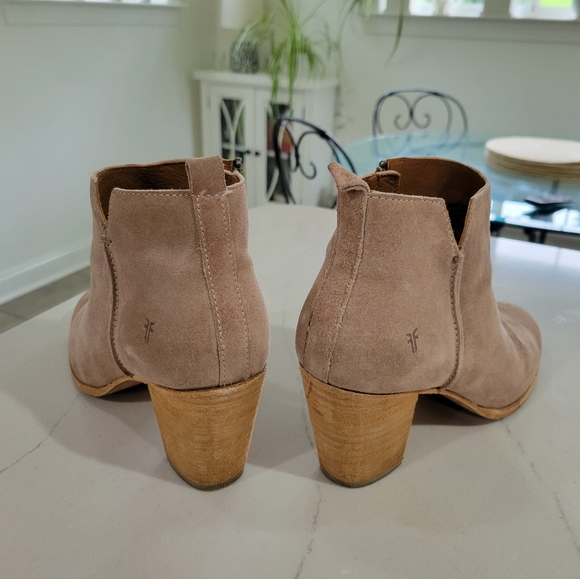 Frye Meghan Booties Size 8.5 dusty rose - Picture 3 of 9